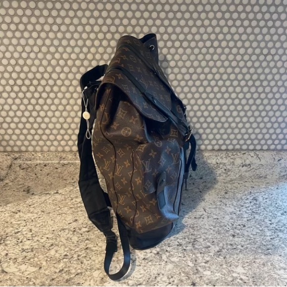 LOUIS VUITTON CHRISTOPHER MM BROWN MONOGRAM BOOK BAG. - Picture 3 of 4